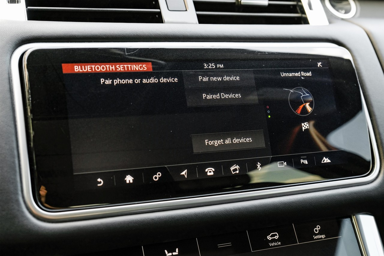 Land Rover Range Rover Sport Vehicle Main Gallery Image 33