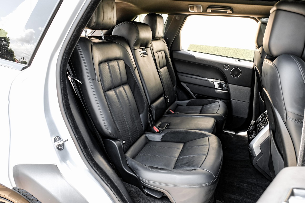 Land Rover Range Rover Sport Vehicle Main Gallery Image 35