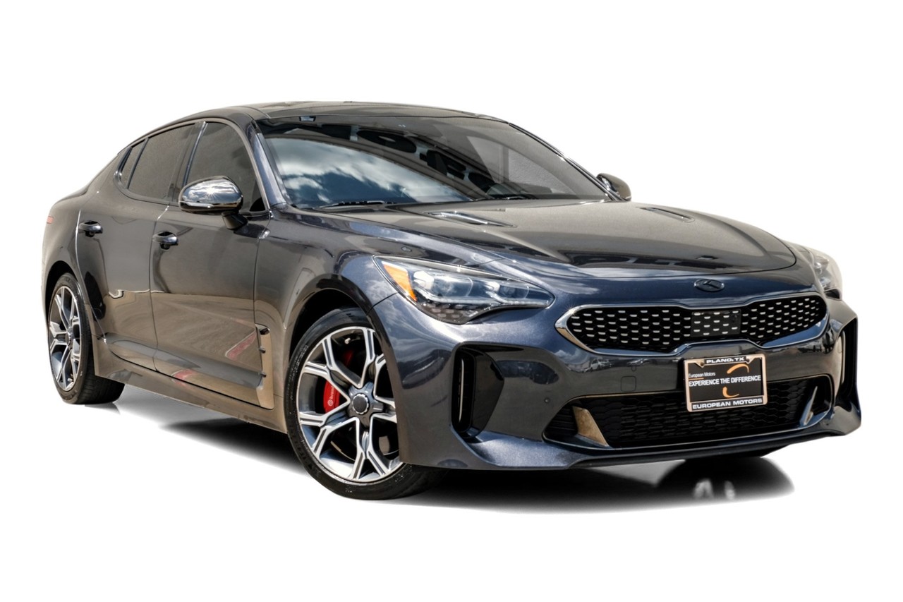 Kia Stinger Vehicle Main Gallery Image 07