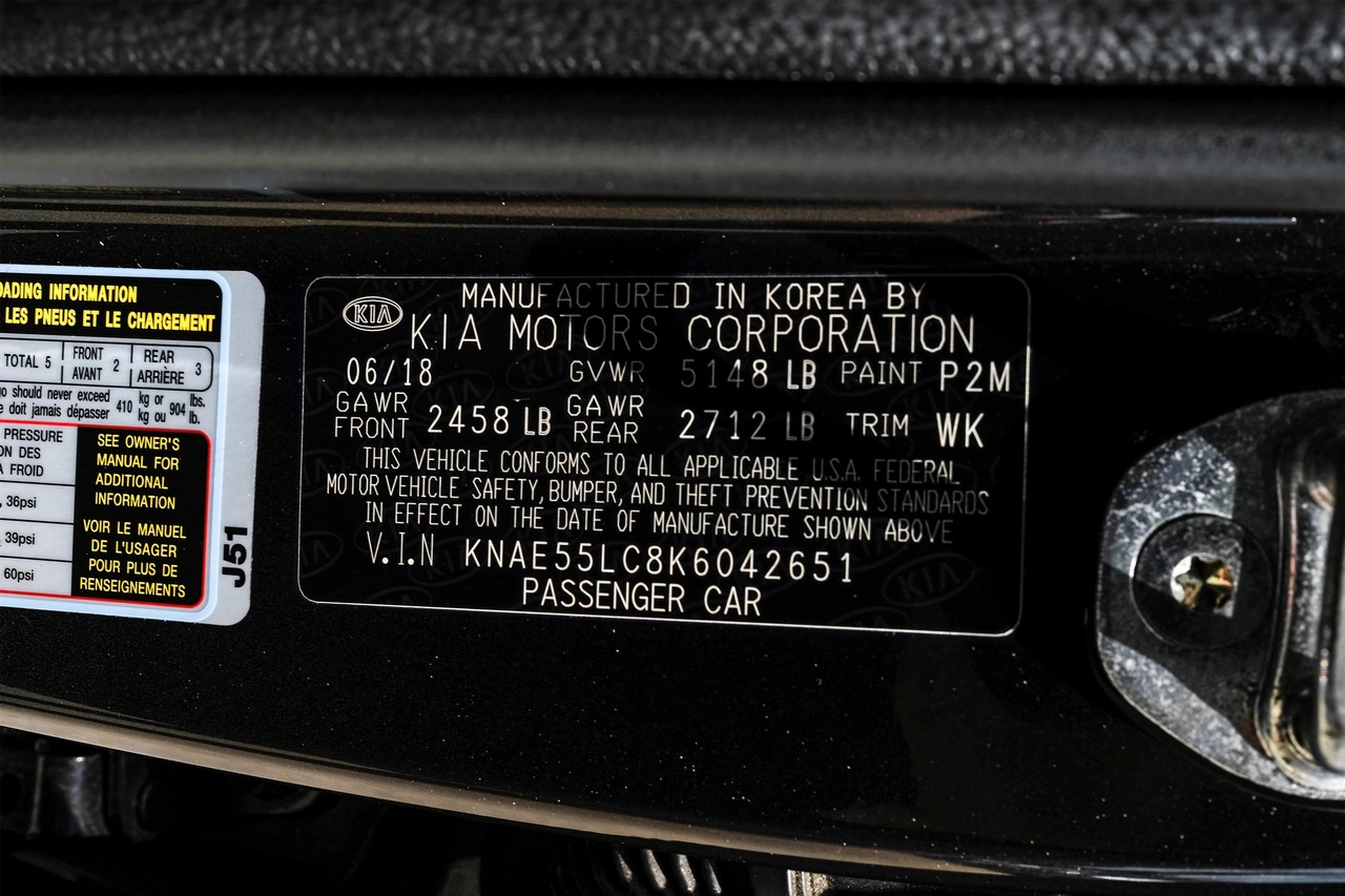 Kia Stinger Vehicle Main Gallery Image 51