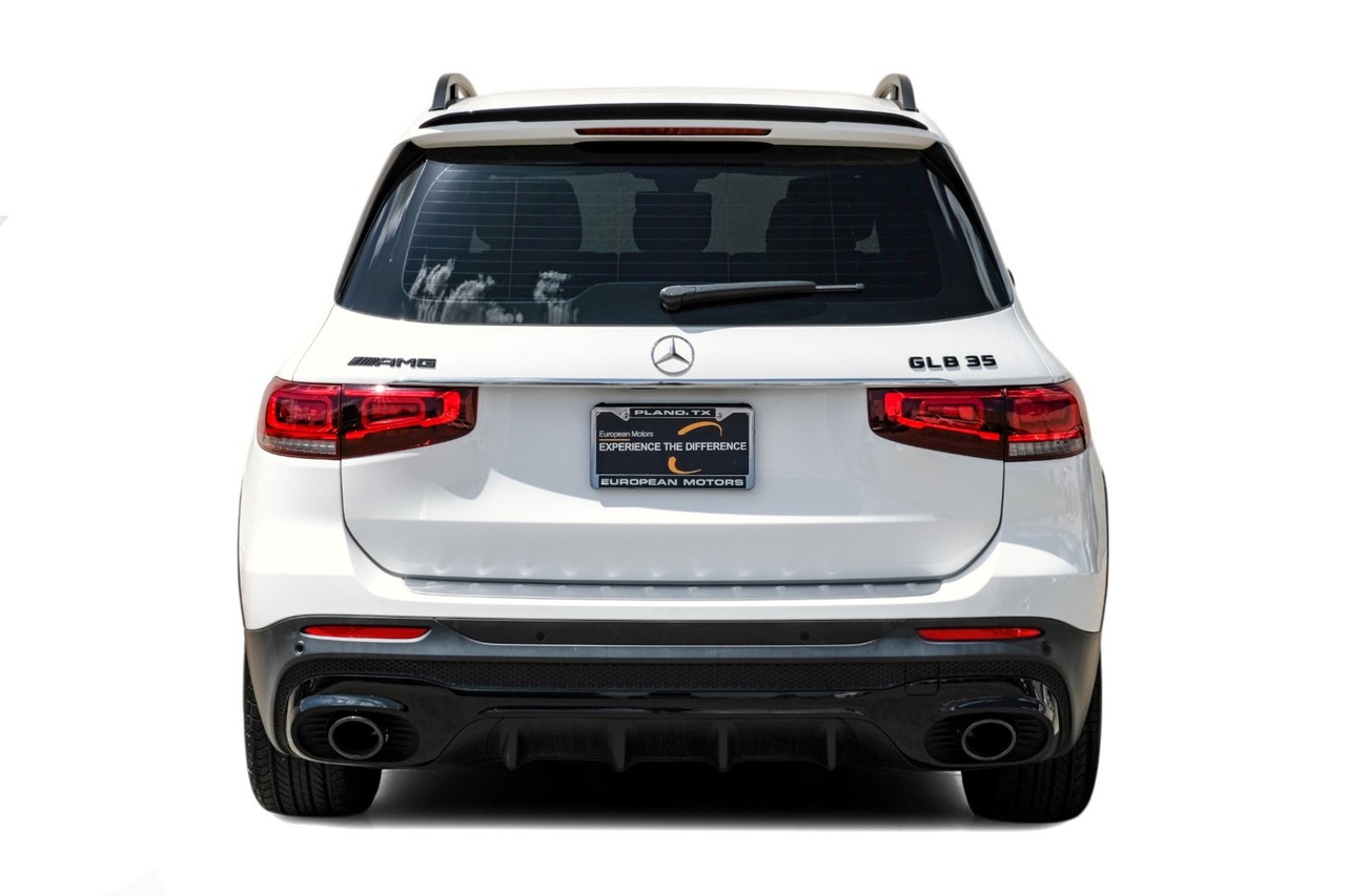 Mercedes-Benz GLB Vehicle Main Gallery Image 10