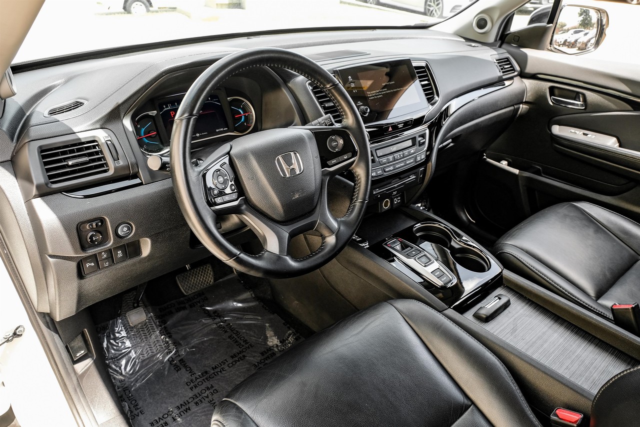 Honda Pilot Vehicle Main Gallery Image 03