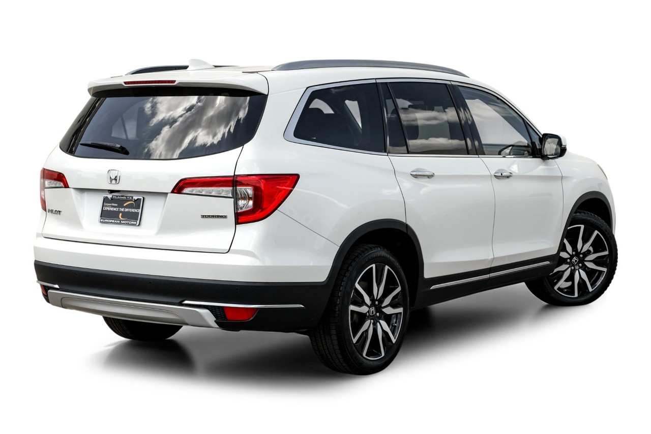 Honda Pilot Vehicle Main Gallery Image 09