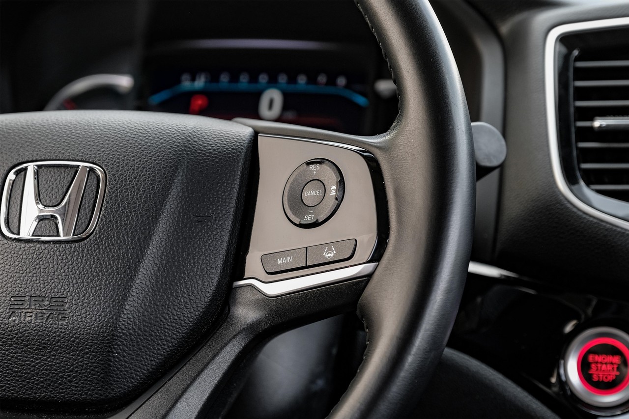 Honda Pilot Vehicle Main Gallery Image 19