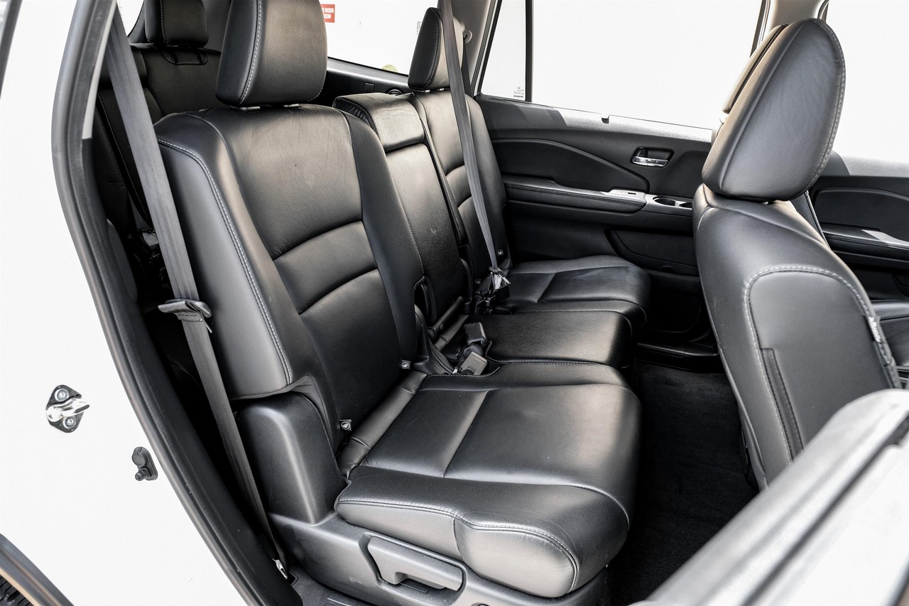 Honda Pilot Vehicle Main Gallery Image 33