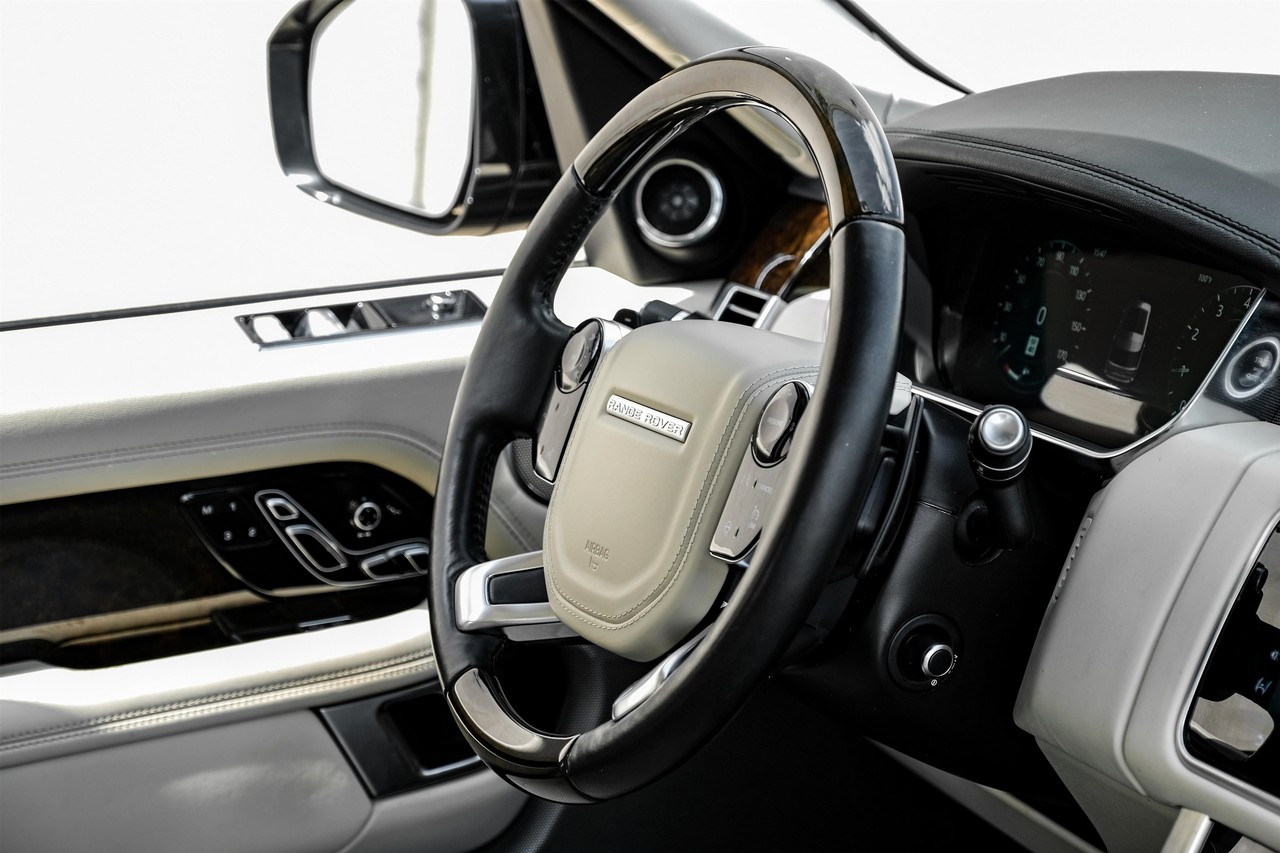 Land Rover Range Rover Vehicle Main Gallery Image 14
