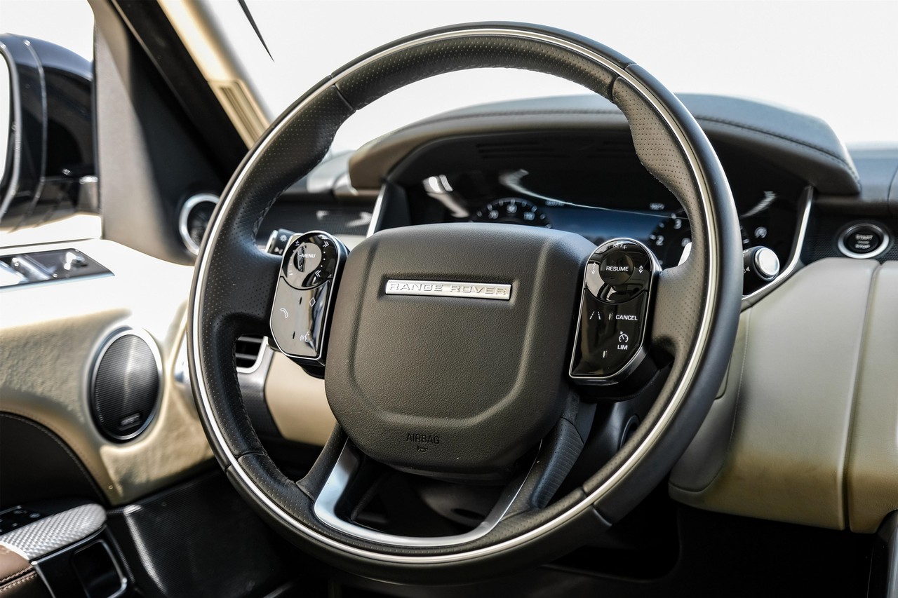 Land Rover Range Rover Sport Vehicle Main Gallery Image 16