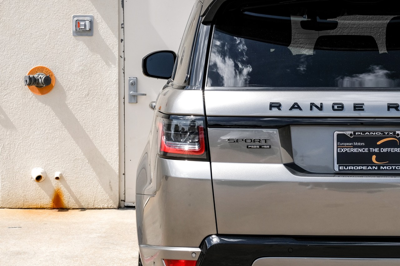 Land Rover Range Rover Sport Vehicle Main Gallery Image 44