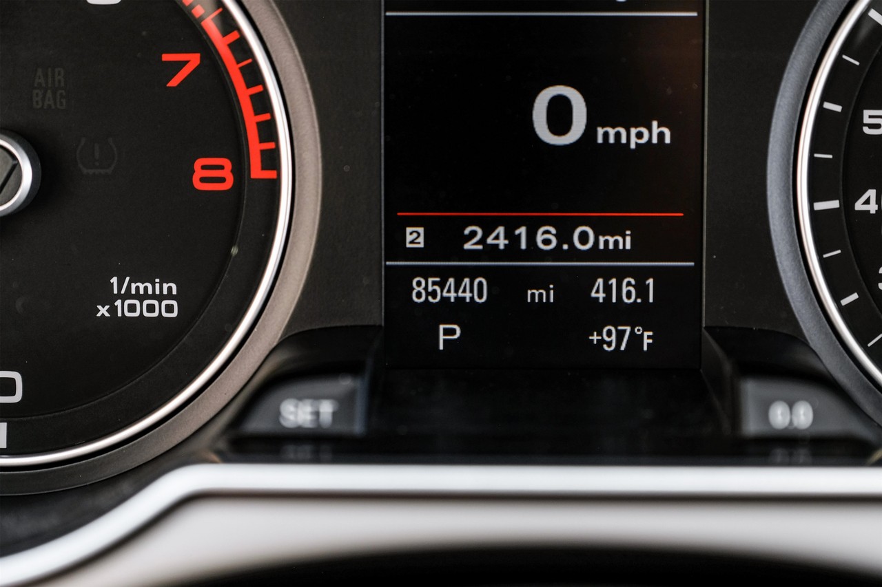 Audi allroad Vehicle Main Gallery Image 21