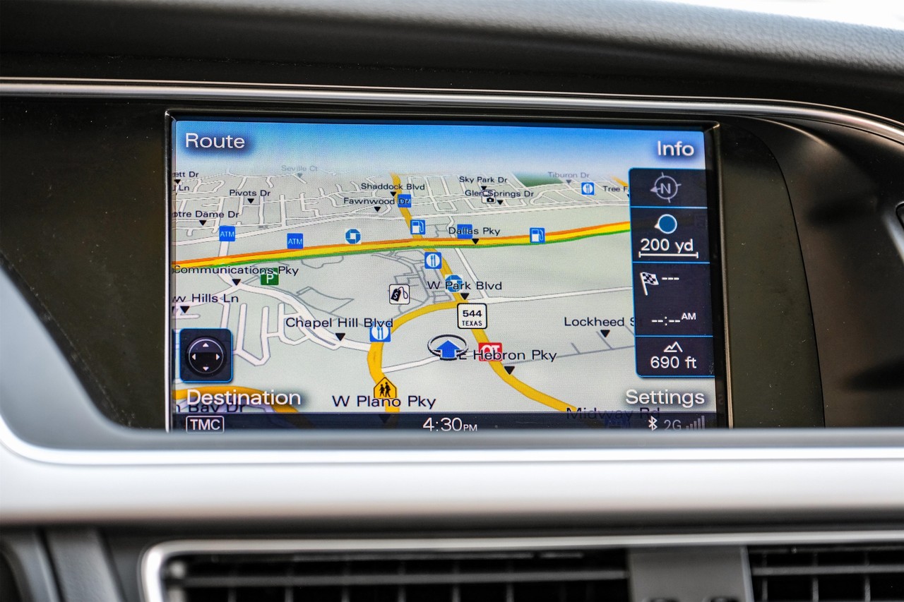 Audi allroad Vehicle Main Gallery Image 22