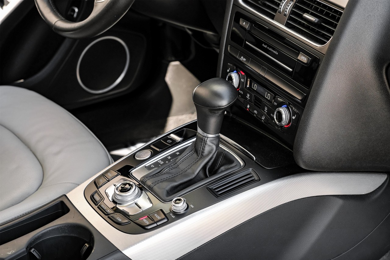 Audi allroad Vehicle Main Gallery Image 24