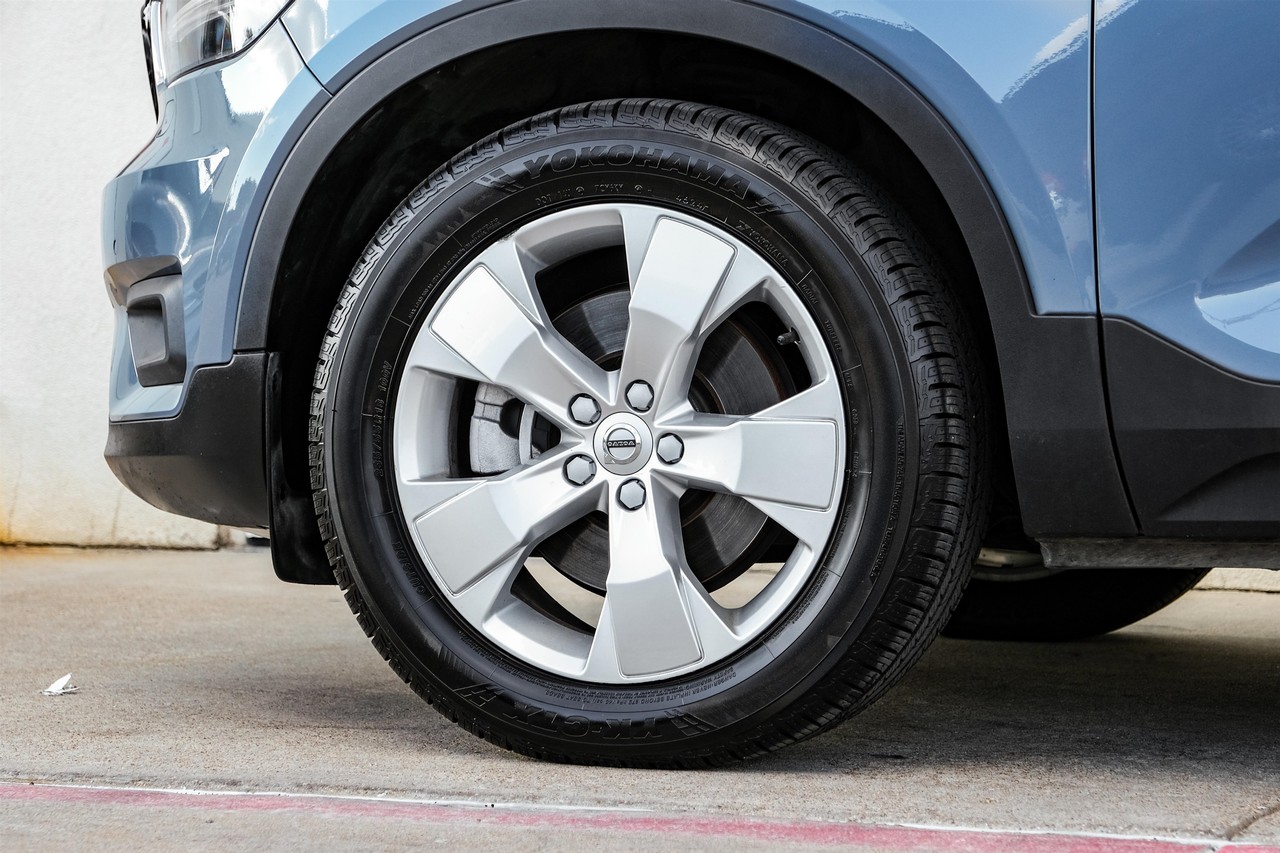 Volvo XC40 Vehicle Main Gallery Image 59