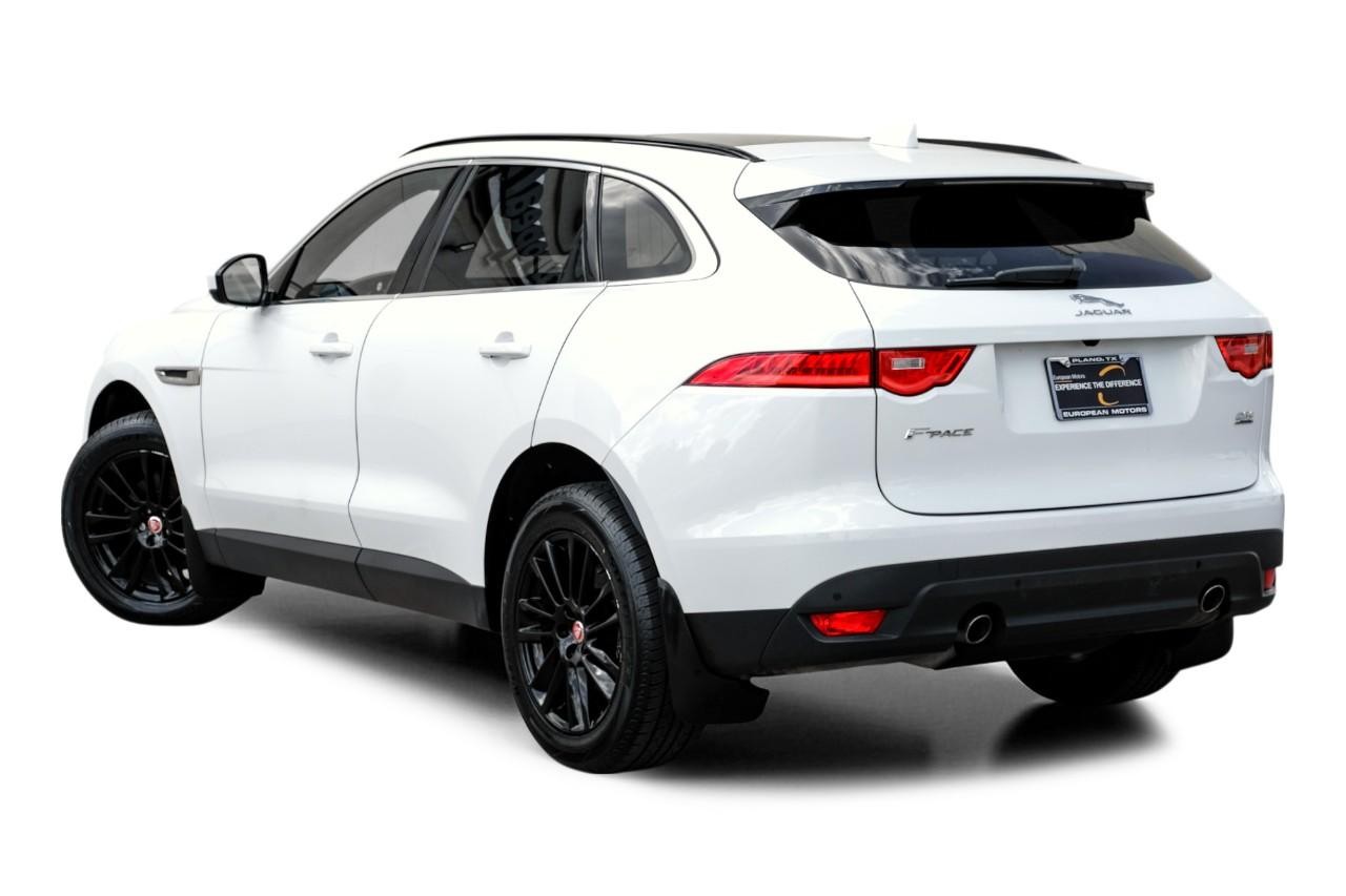 Jaguar F-Pace Vehicle Main Gallery Image 11