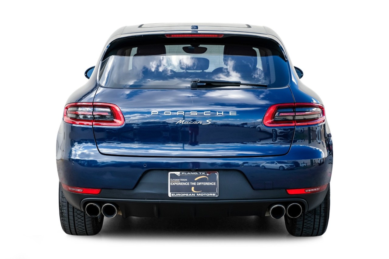 Porsche Macan Vehicle Main Gallery Image 10