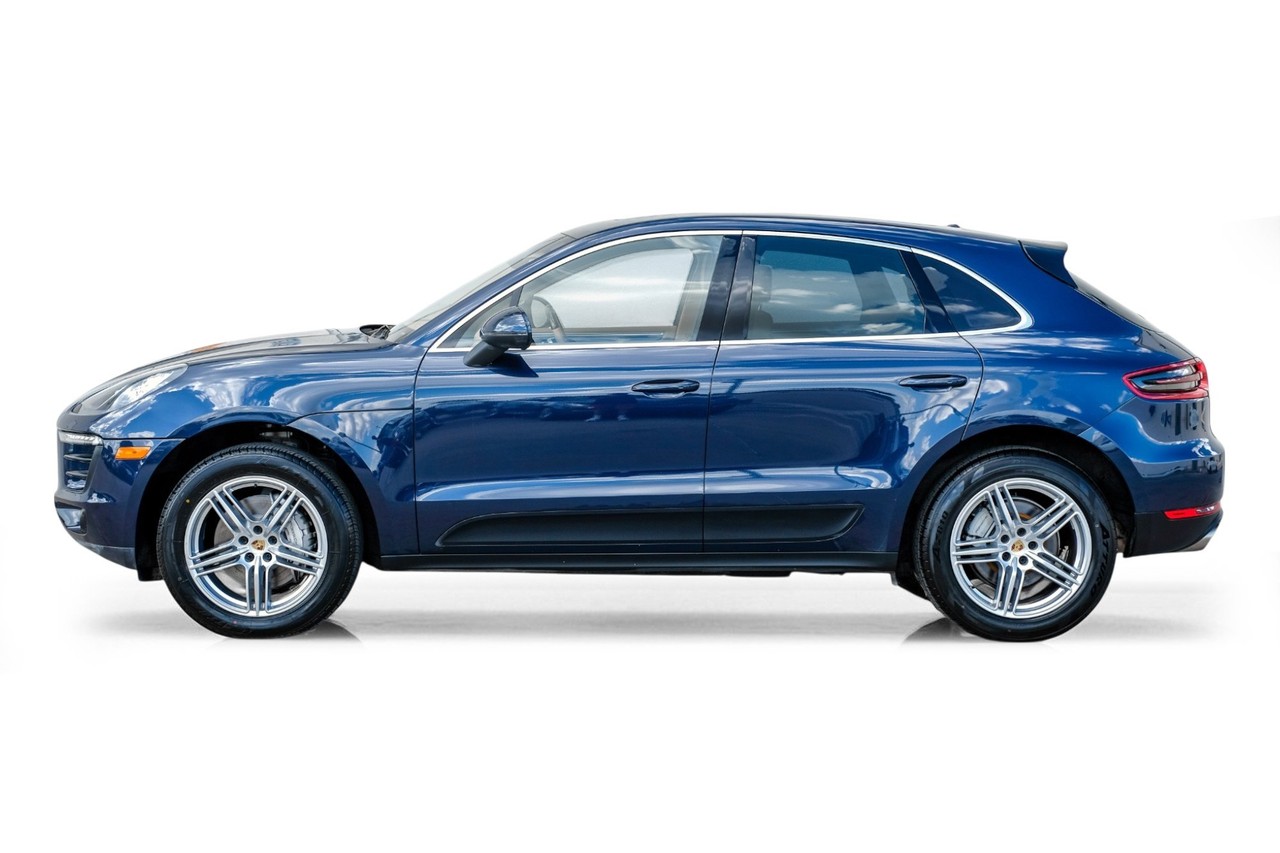Porsche Macan Vehicle Main Gallery Image 12