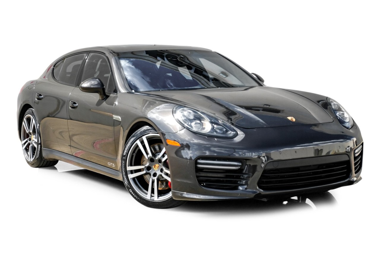 Porsche Panamera Vehicle Main Gallery Image 07