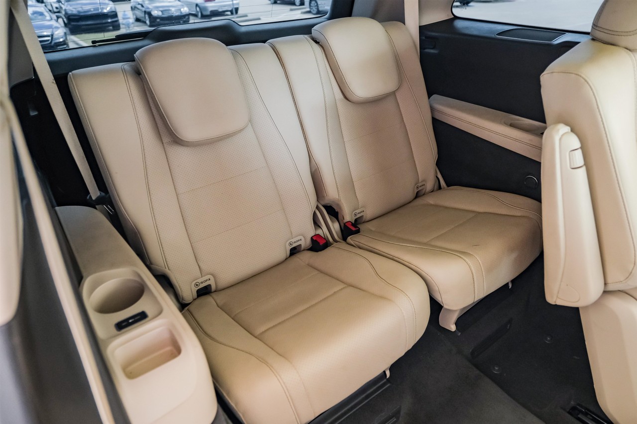 Mercedes-Benz GLS Vehicle Main Gallery Image 48