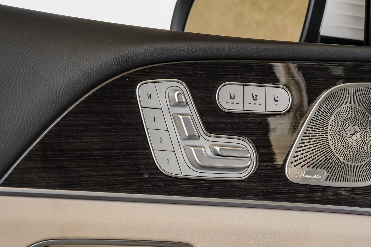 Mercedes-Benz GLS Vehicle Main Gallery Image 54