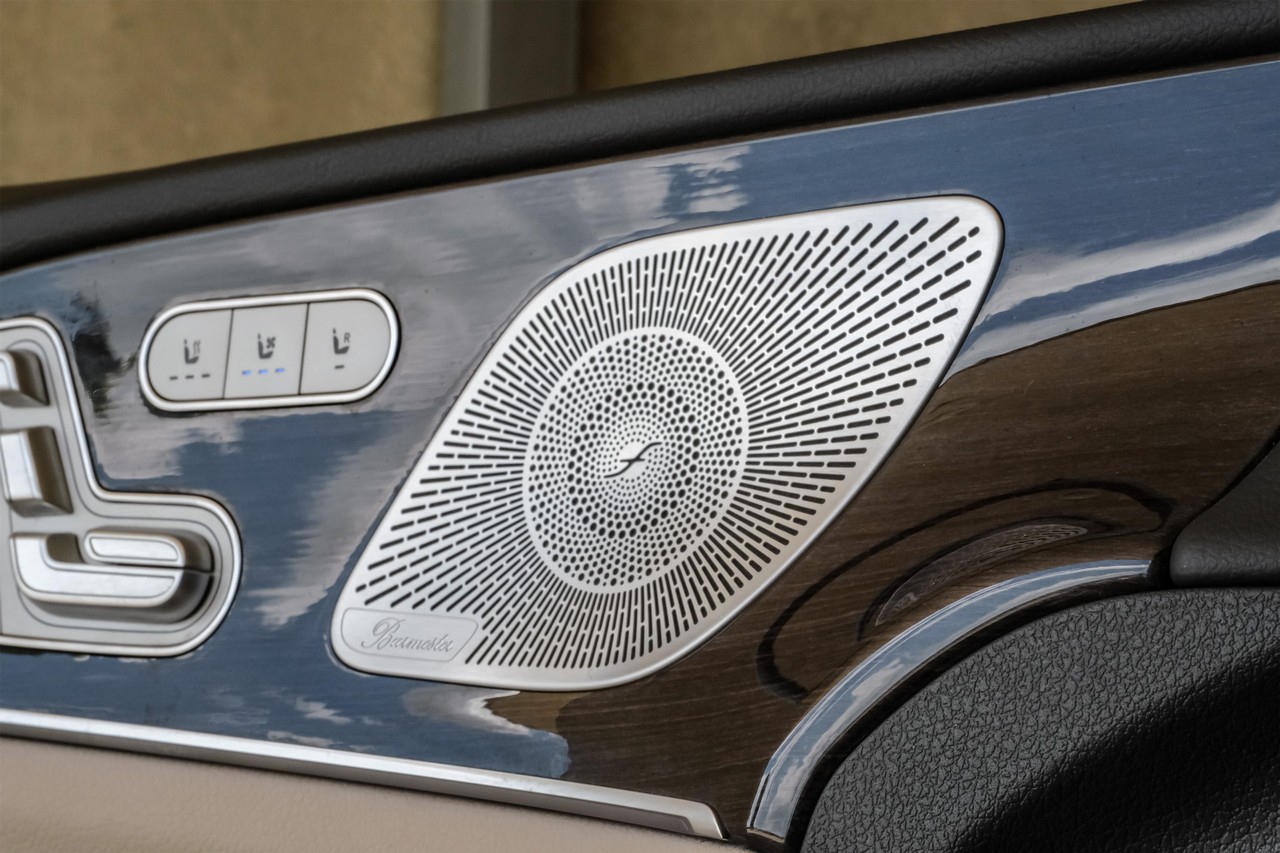 Mercedes-Benz GLS Vehicle Main Gallery Image 56