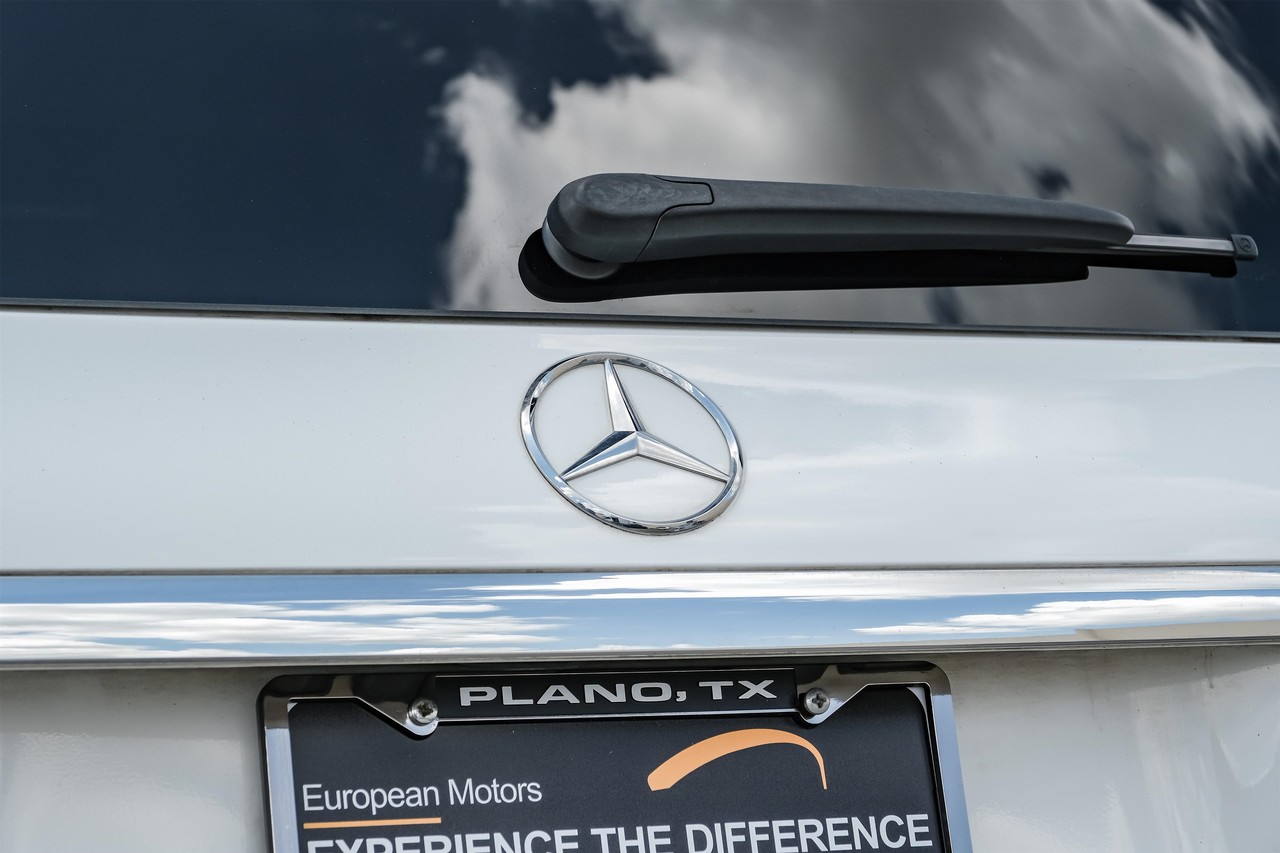 Mercedes-Benz GLS Vehicle Main Gallery Image 68