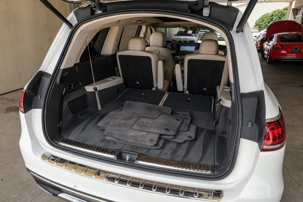 Mercedes-Benz GLS Vehicle Main Gallery Image 72