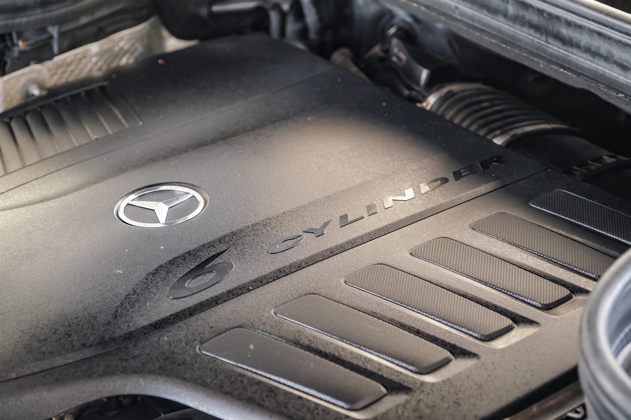 Mercedes-Benz GLS Vehicle Main Gallery Image 80