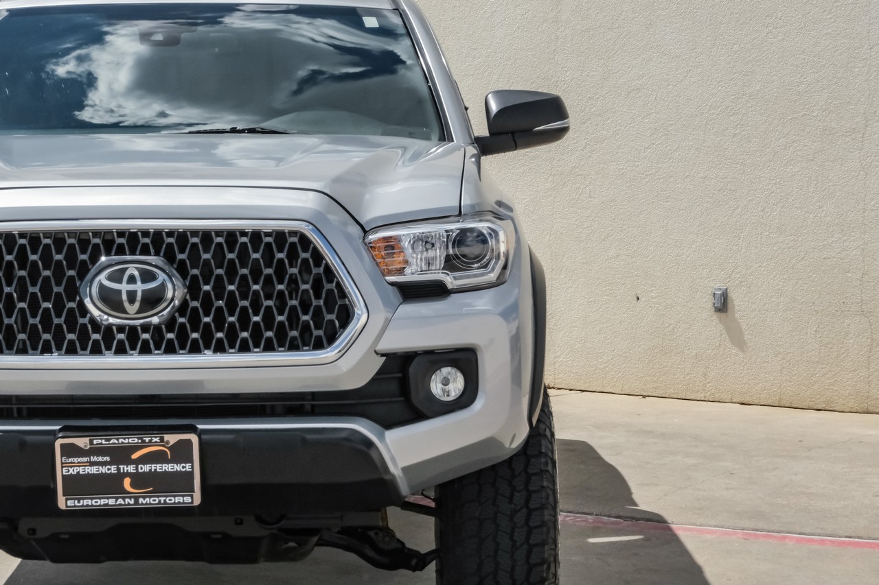 Toyota Tacoma Vehicle Main Gallery Image 47