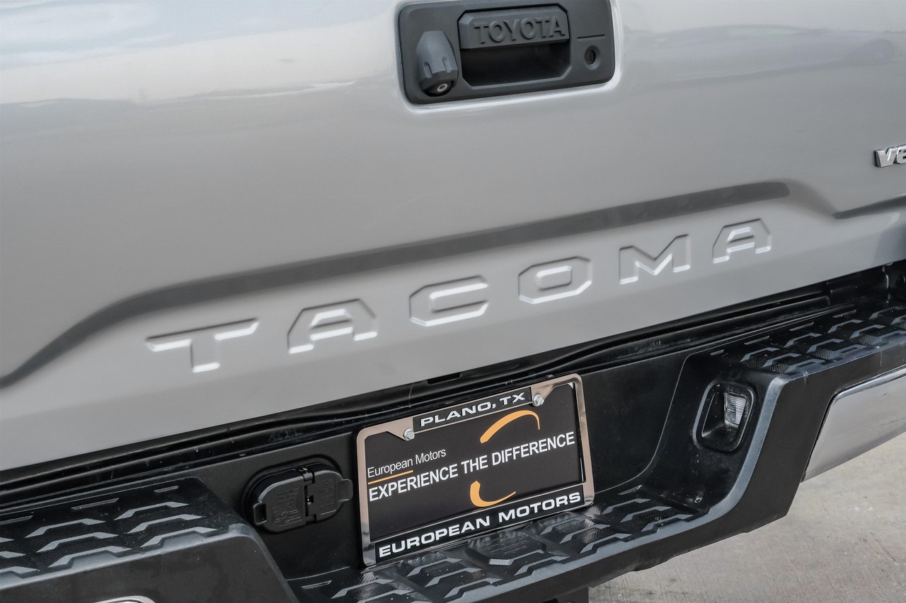 Toyota Tacoma Vehicle Main Gallery Image 50