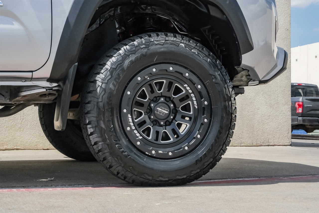 Toyota Tacoma Vehicle Main Gallery Image 60