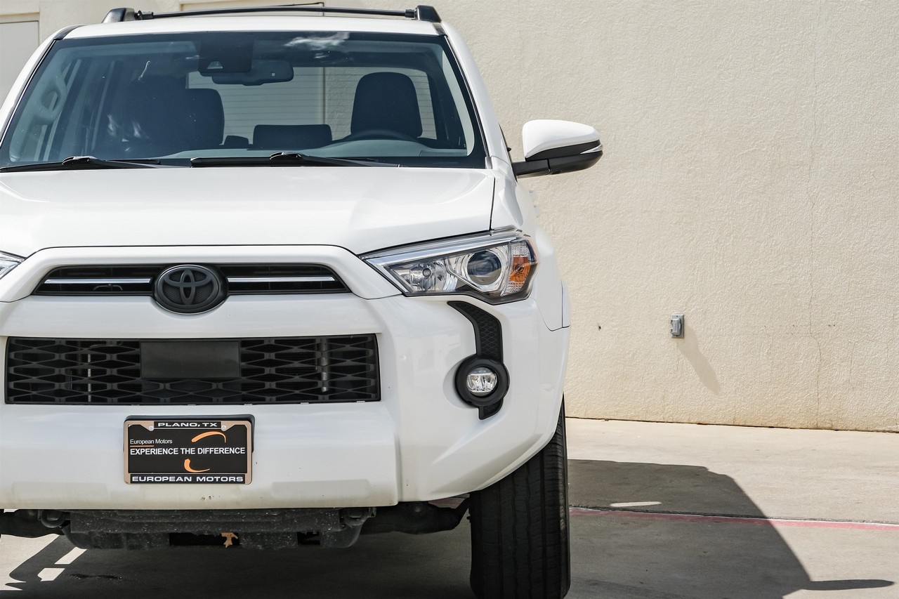 Toyota 4Runner Vehicle Main Gallery Image 50