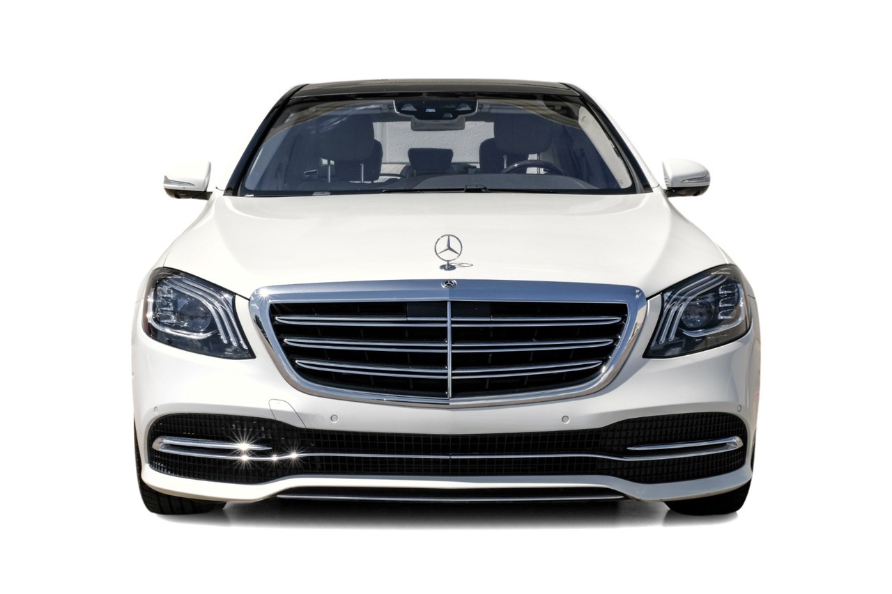 Mercedes-Benz S-Class Vehicle Main Gallery Image 06