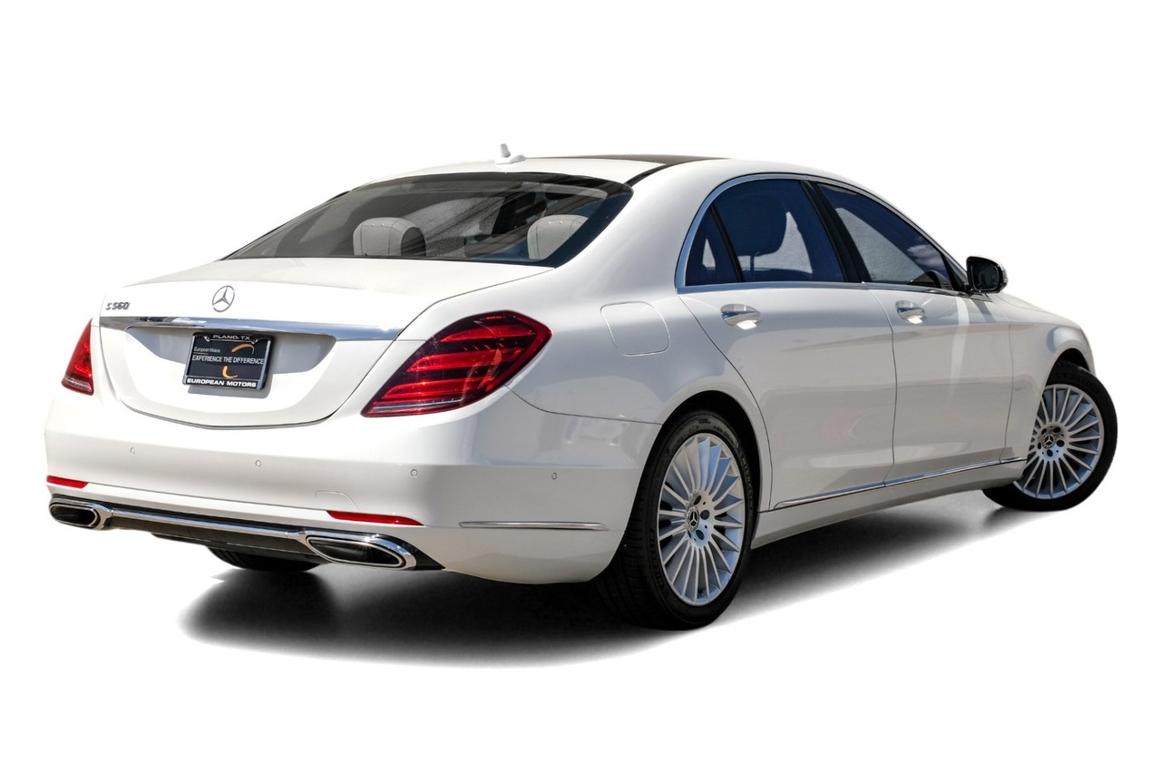 Mercedes-Benz S-Class Vehicle Main Gallery Image 09