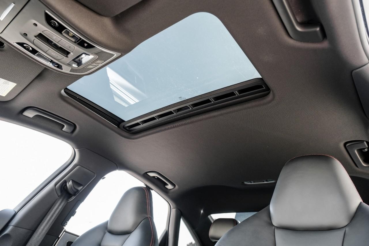 Audi A6 Vehicle Main Gallery Image 05