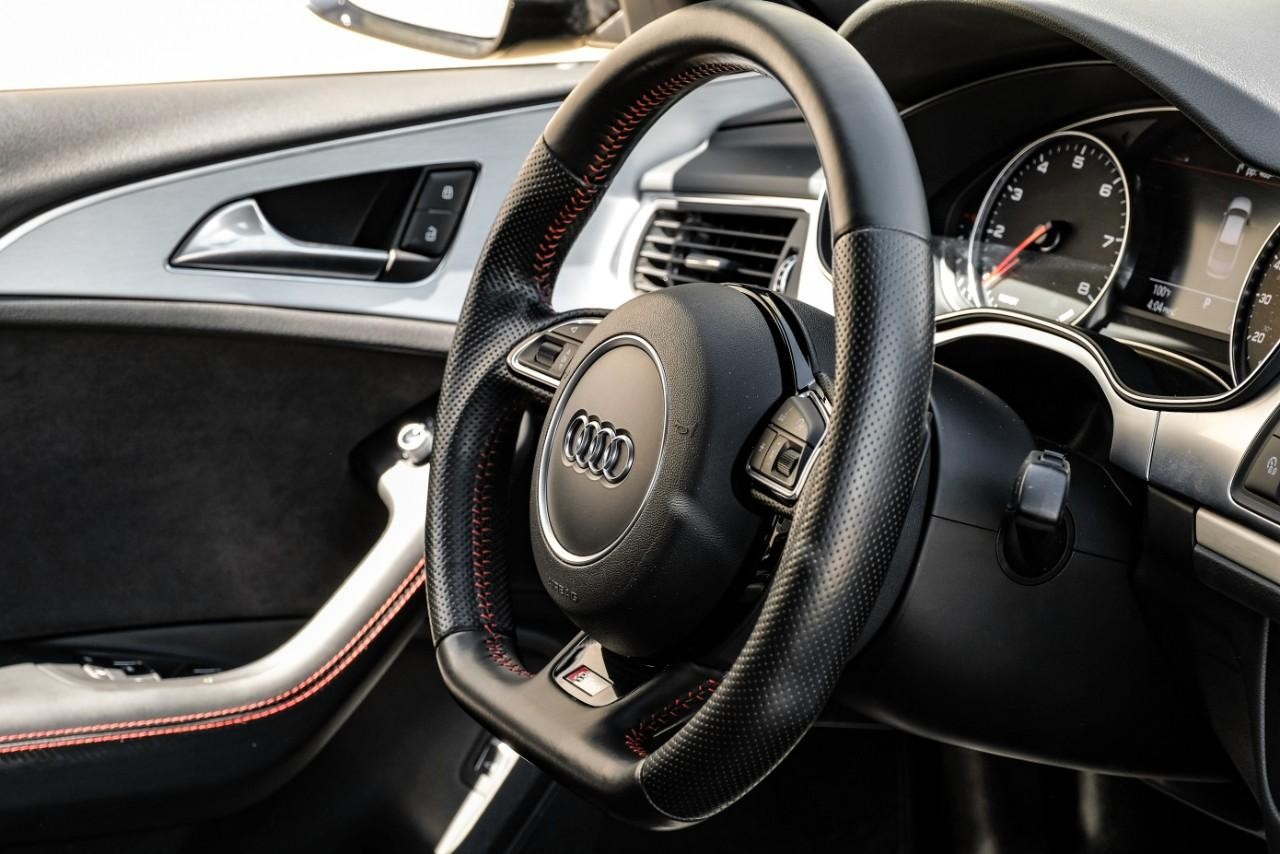 Audi A6 Vehicle Main Gallery Image 14