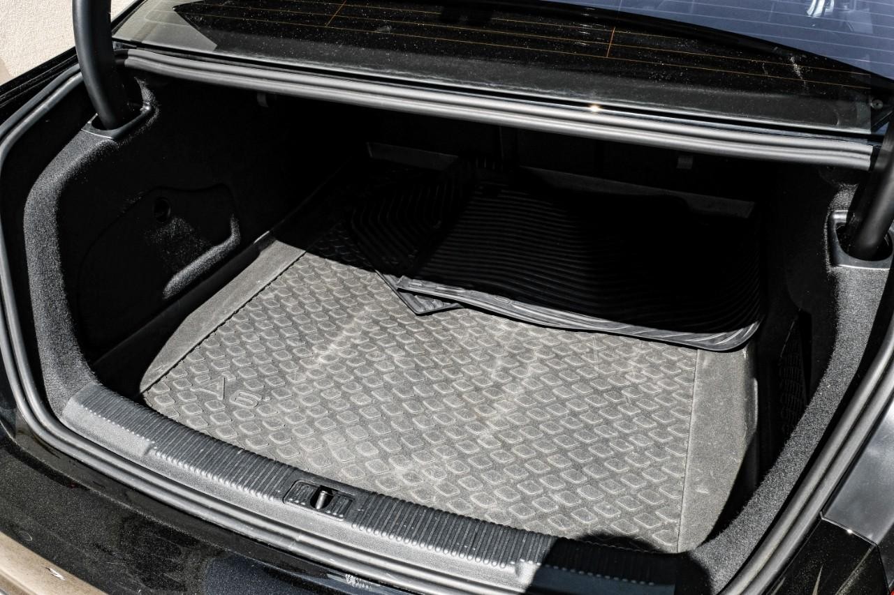 Audi A6 Vehicle Main Gallery Image 46