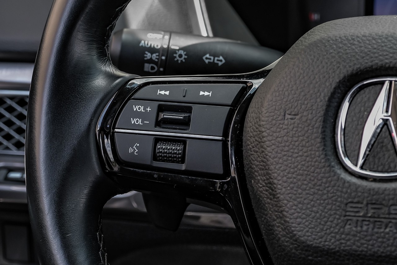 Acura Integra Vehicle Main Gallery Image 22