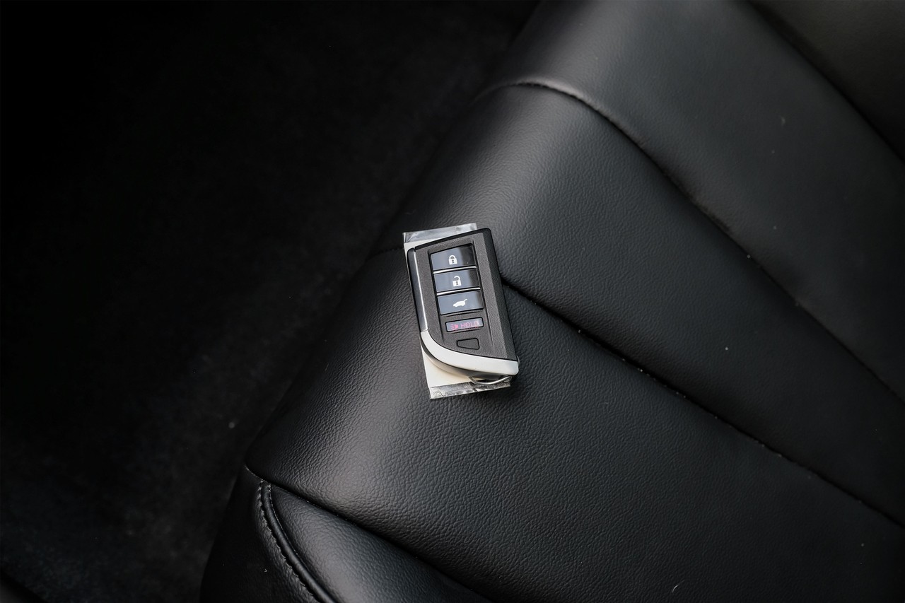 Acura Integra Vehicle Main Gallery Image 54