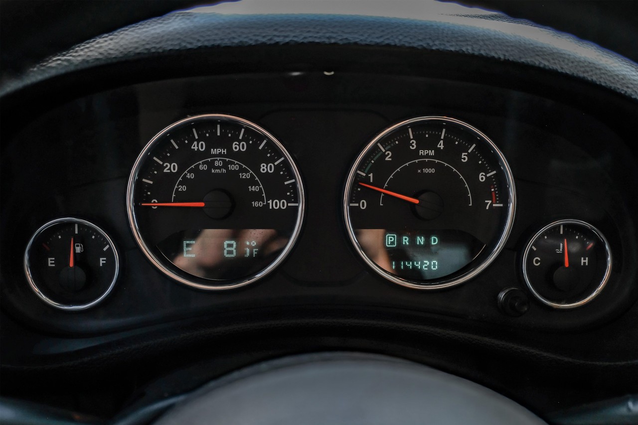 Jeep Wrangler Unlimited Vehicle Main Gallery Image 23
