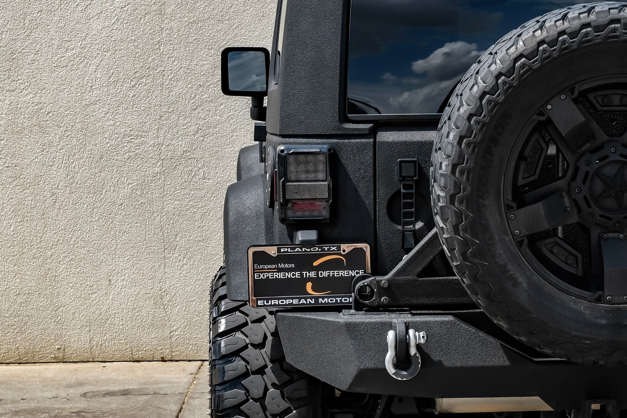 Jeep Wrangler Unlimited Vehicle Main Gallery Image 48