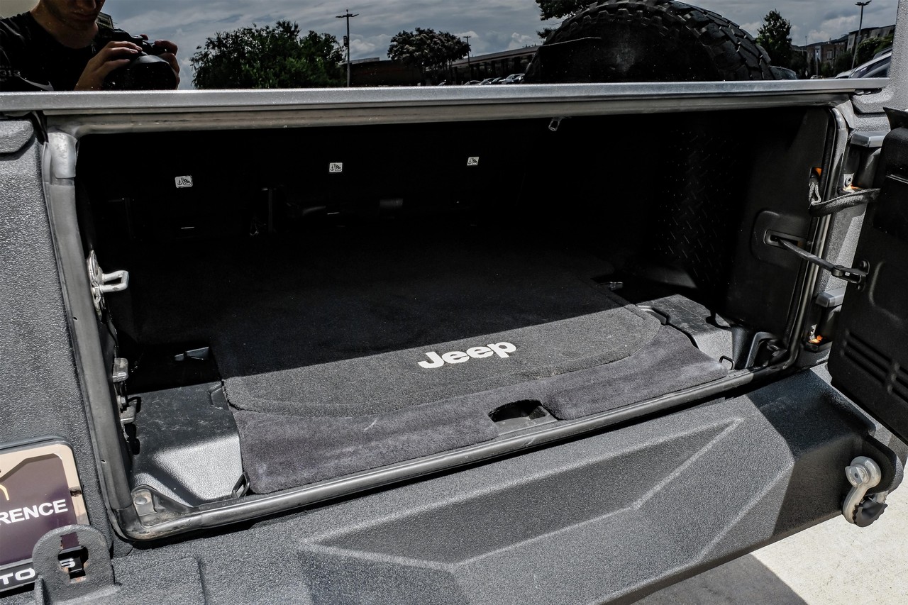 Jeep Wrangler Unlimited Vehicle Main Gallery Image 50