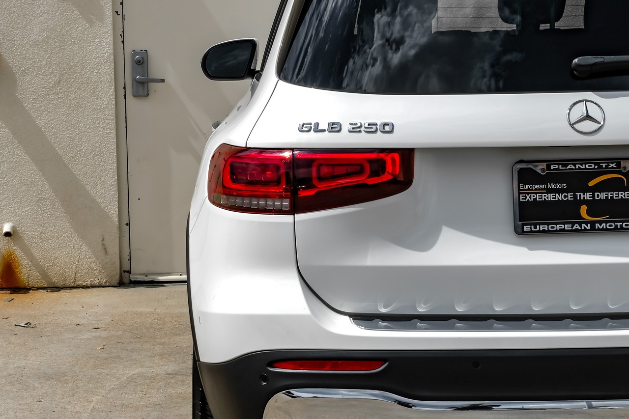 Mercedes-Benz GLB 250 Vehicle Main Gallery Image 49