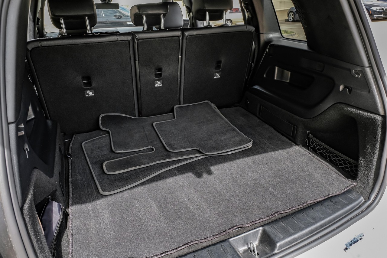 Mercedes-Benz GLB 250 Vehicle Main Gallery Image 51