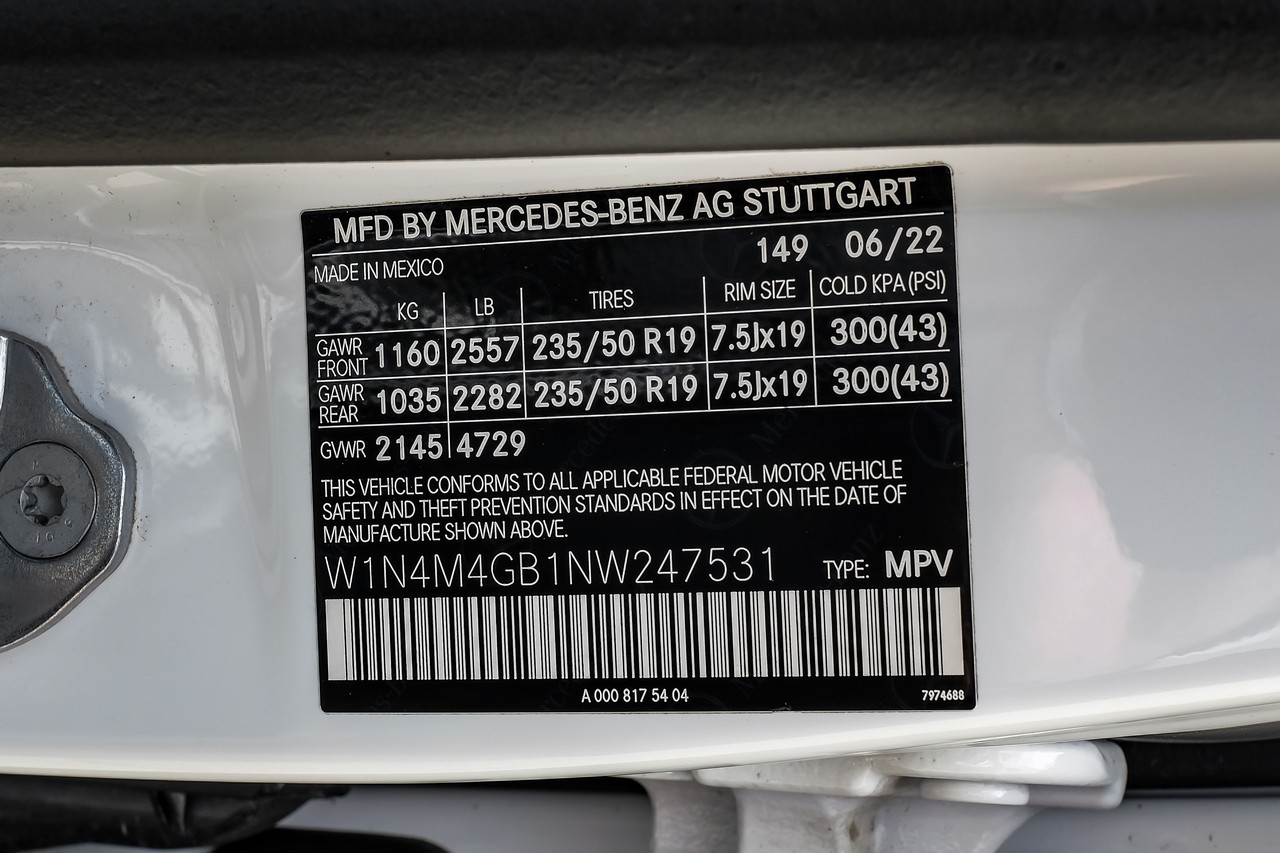 Mercedes-Benz GLB 250 Vehicle Main Gallery Image 57