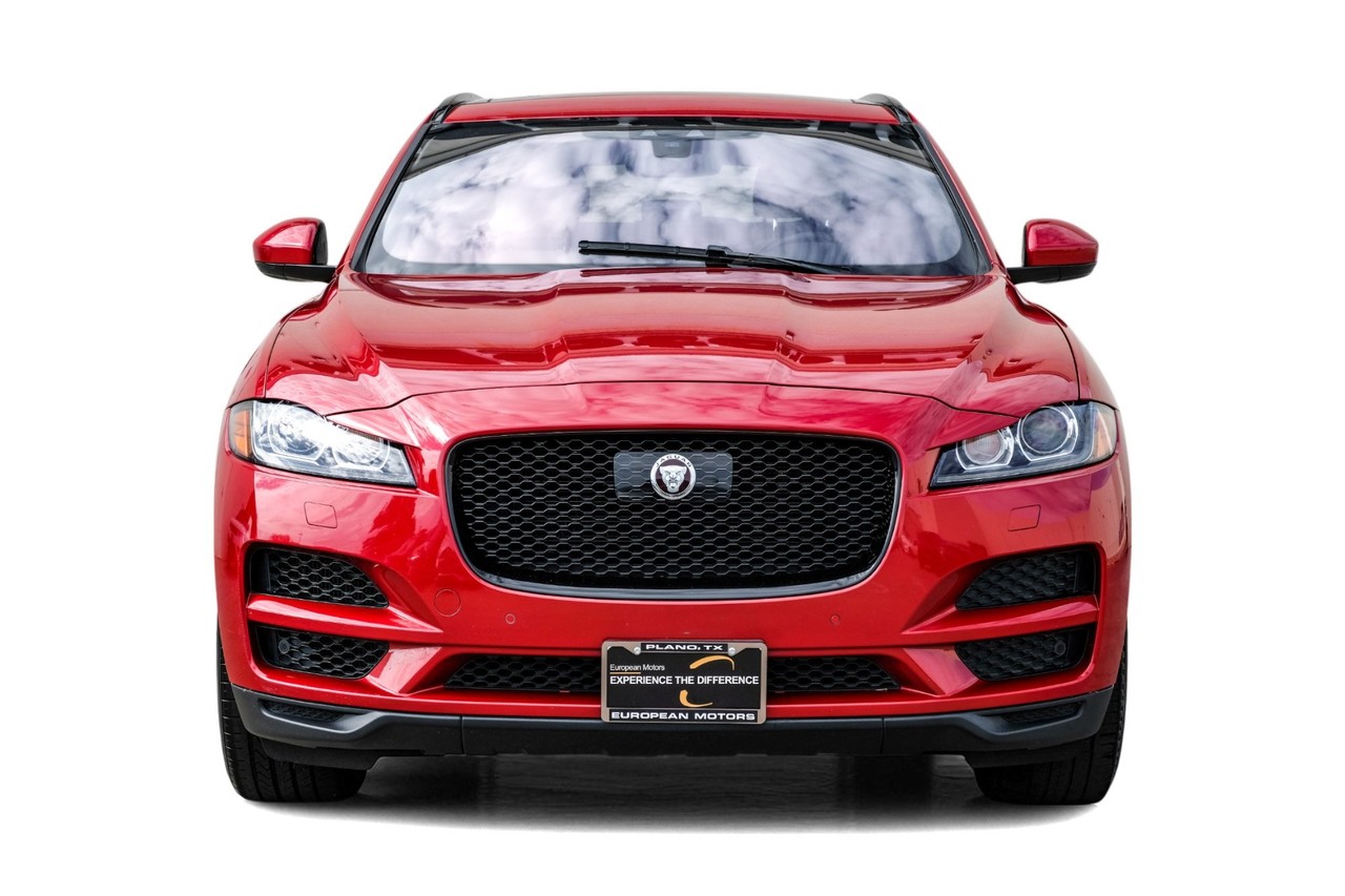 Jaguar F-Pace Vehicle Main Gallery Image 06