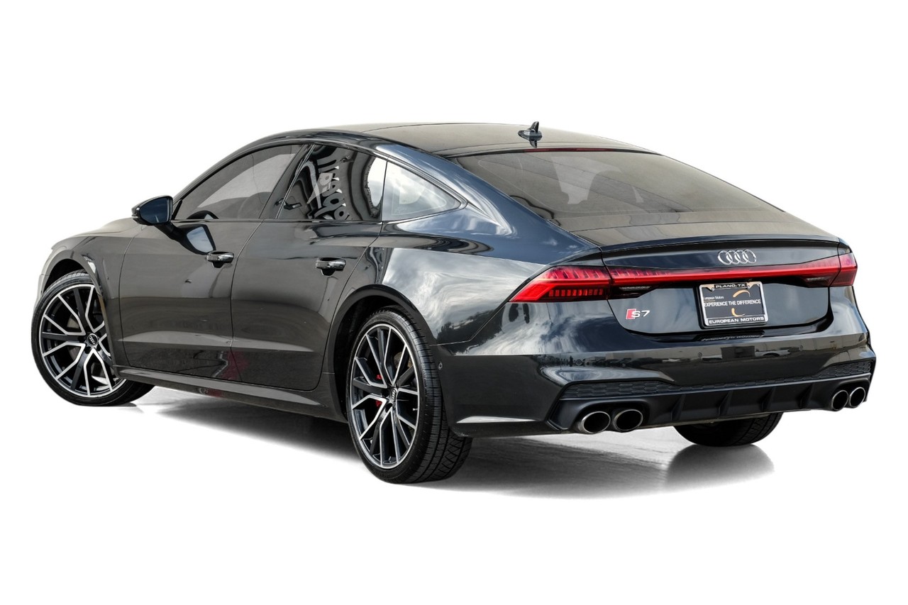 Audi S7 Vehicle Main Gallery Image 11