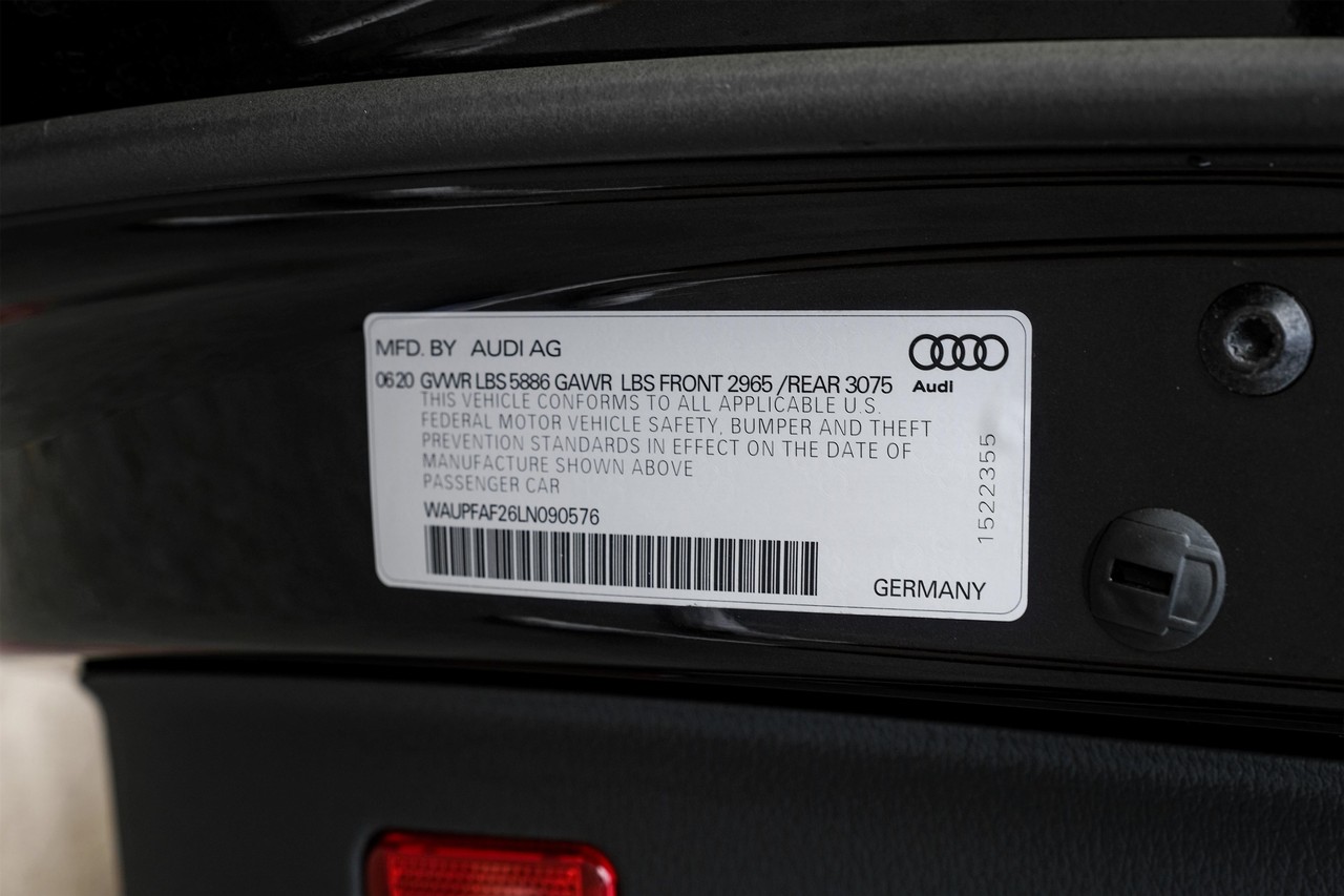 Audi S7 Vehicle Main Gallery Image 50