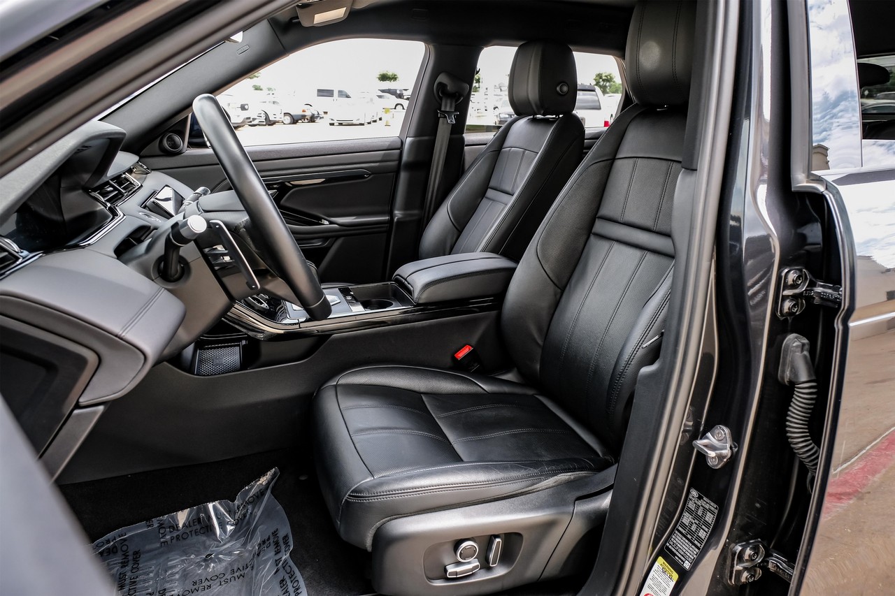 Land Rover Range Rover Evoque Vehicle Main Gallery Image 04