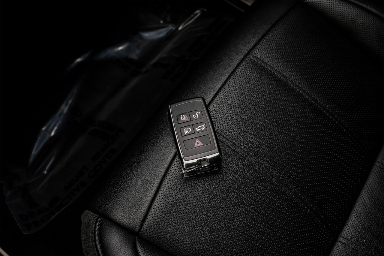 Land Rover Range Rover Evoque Vehicle Main Gallery Image 52