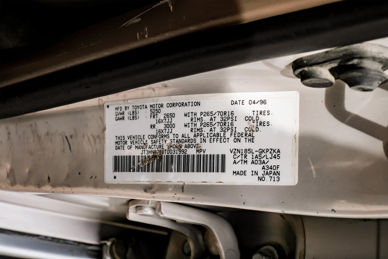 Toyota 4Runner Vehicle Main Gallery Image 48