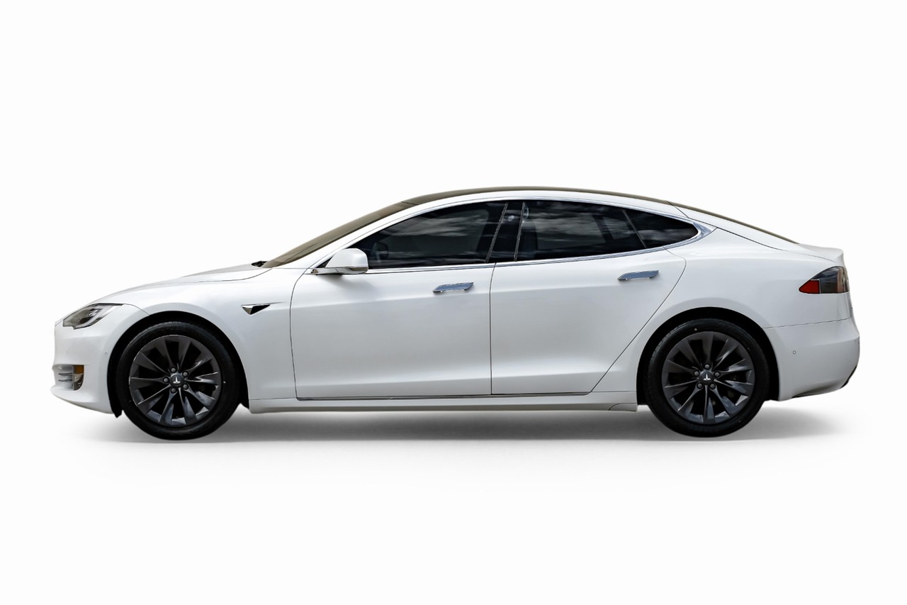 Tesla Model S Vehicle Main Gallery Image 14